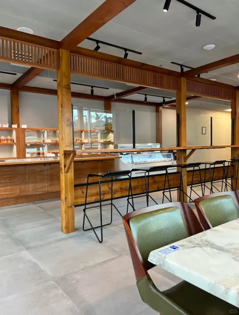 LA｜New Japanese Bakery Open! So Beautiful 🥐✨