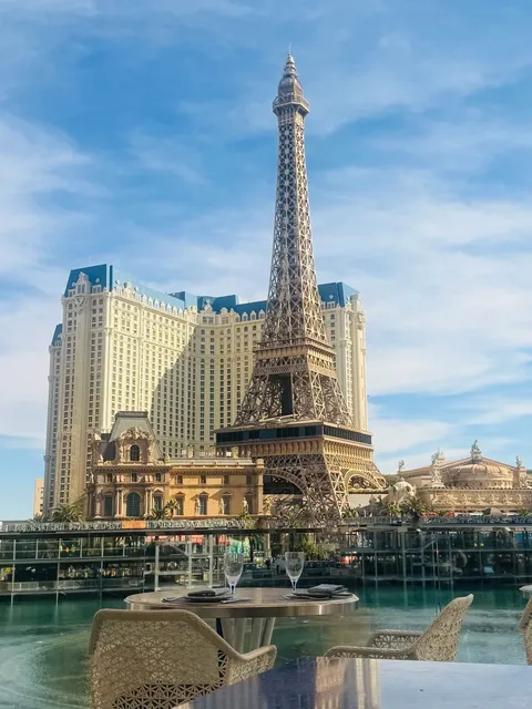 Vegas Days 🏎️🍽️