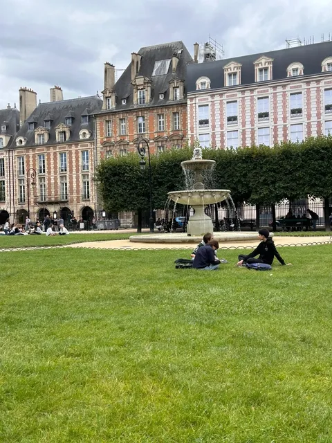 Parisian Delightful Gardens