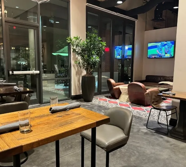 A Boutique Modern Hotel for Celebrating Anniversaries!