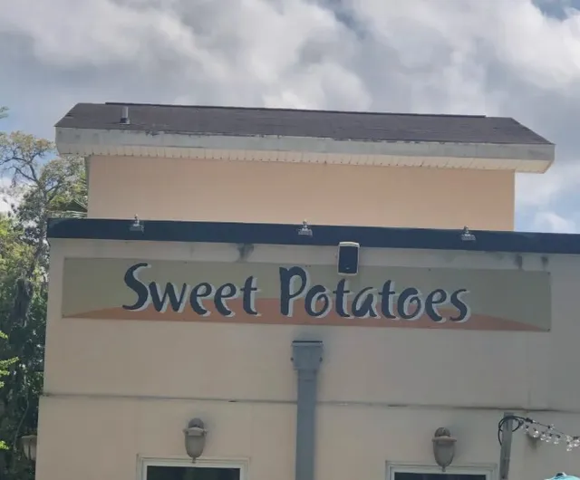 🍠 Sweet Potatoes Kitchen | Savannah