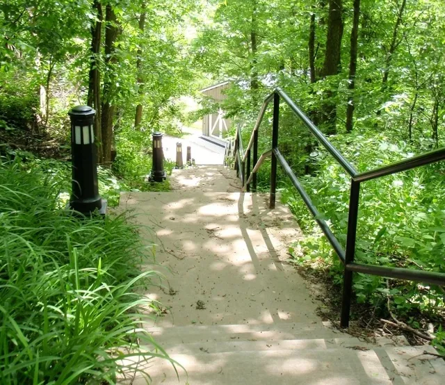 Linmar Gardens: A Refined Garden