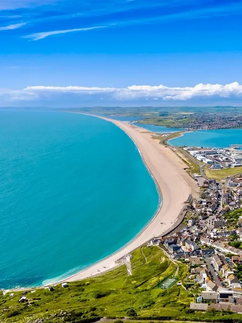 🇬🇧 Weymouth: Dorset's Secret Jellyfish Sea (Just 2.5h from London!) 