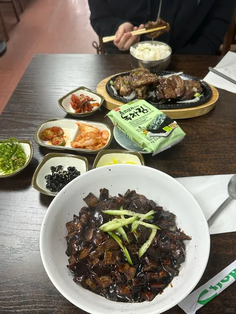 🇺🇸 | Santa Barbara Food Roundup 🥞🥪🫕