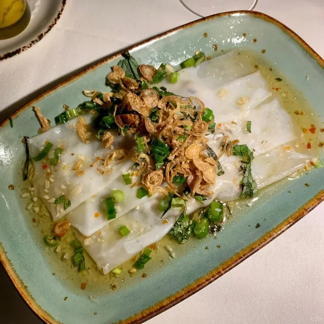 Atlanta’s A French-Vietnamese Escape 💐✨