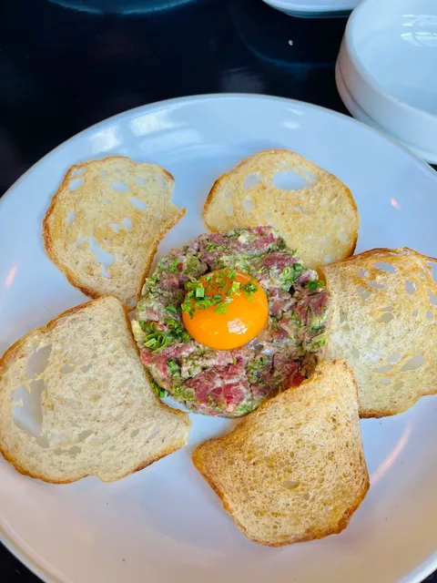 Reborn as a Total Sucker in Wellington City