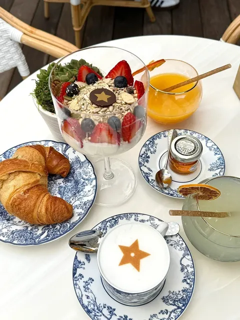 Miami Dior Café Afternoon Tea ☕️