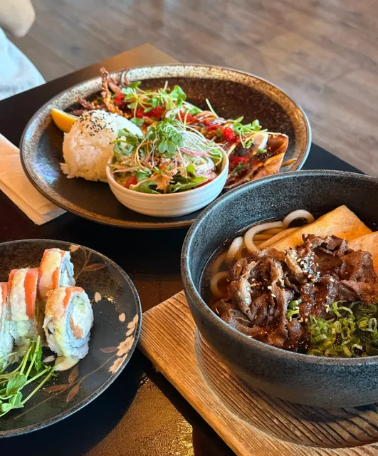 Kelowna  | Kaya Sushi - The Udon Noodle That Stole My Heart! 🍜