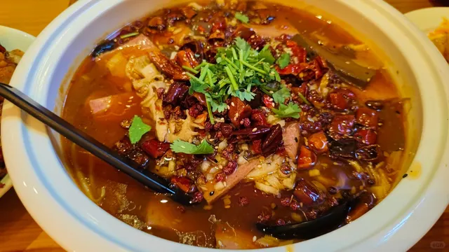 🇩🇪 Augsburg's Best-Kept Culinary Secret: Where Flavor Meets Value ✨