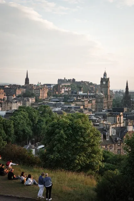 🏰 Edinburgh 3-Day Itinerary: Chill Vibes & Must-Sees! 🇬🇧✨