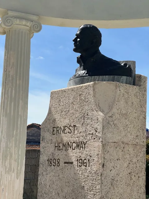 Hemingway's Former Residence, Finca Vigía, and a Mention of Picasso 🏟