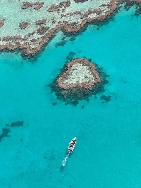 Sydney Uni Holiday Must-Go | Hamilton Island: Australia’s Winter Blue