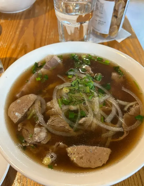 Skip the Viral Spots 🙅🏻‍♂️ | Authentic & Delicious Pho in Portland!