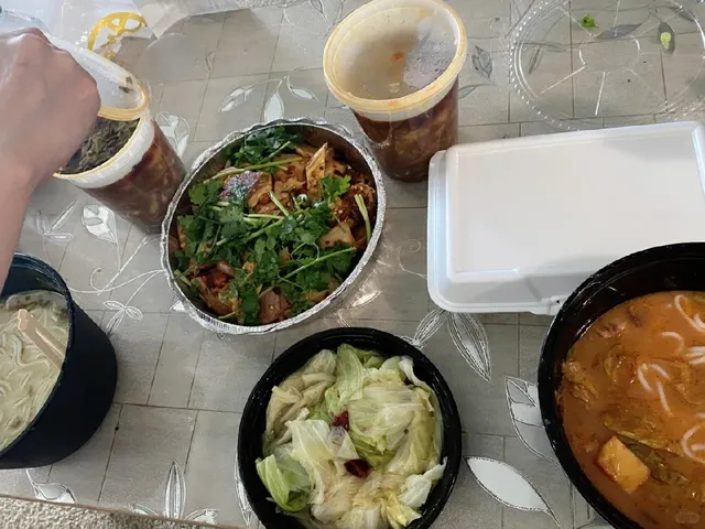 🌟 Shouting out to my happy place—Cleveland! 🌆