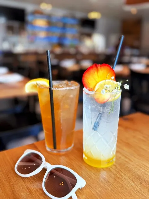 A Photogenic Summer Seafood Spot in the DMV! 📸🌊