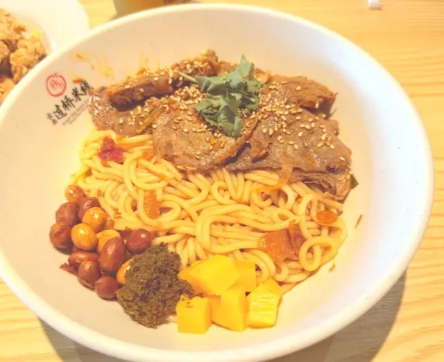 🍜 Ten Seconds Rice Noodle - Cleveland's New Noodle Obsession! 🎯