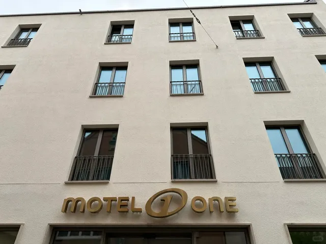 🇩🇪 Motel One Ulm: Where Modern Design Meets Medieval Charm