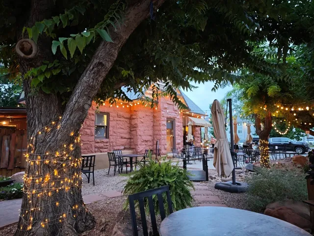 Delicious Thai Food Near Arches National Park! 🏞️🍛