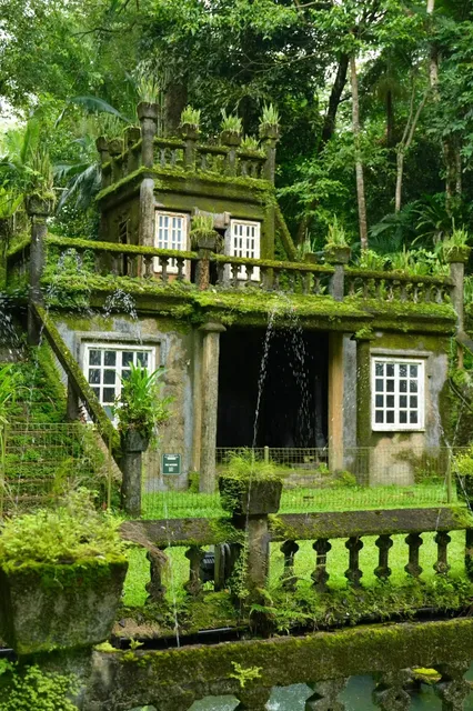 🇦🇺 Australia’s "Castle in the Sky" – Paronella Park, Cairns 🌿🏰