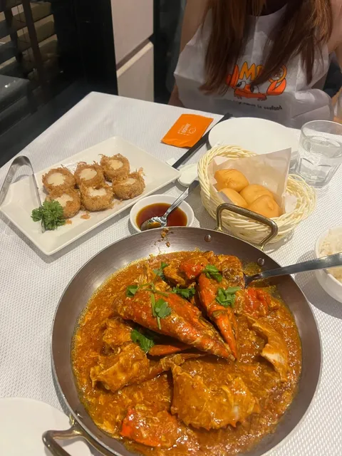 sGSingapore's cuisine is all quite delicious!