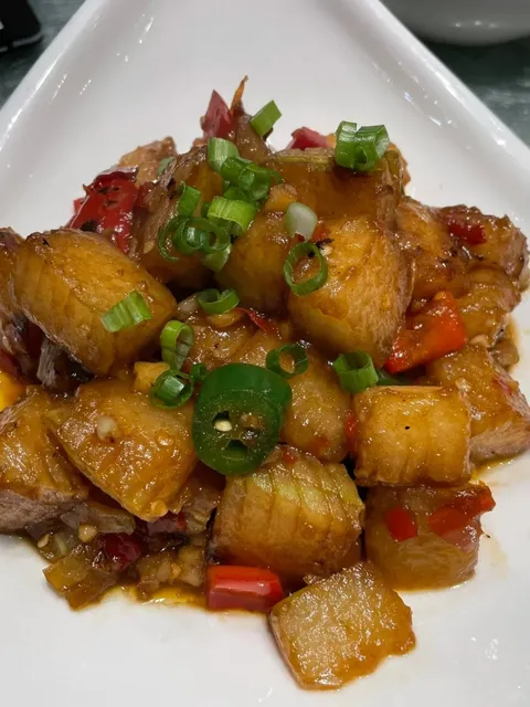 Chicago Hunan Cuisine — Hunan Bistro, Beef Rice Noodles 100/100 🍜