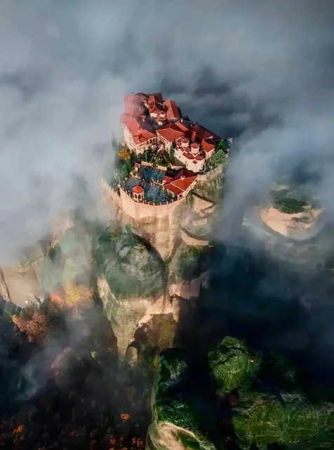 🇬🇷 Day Trip from Athens → Meteora: The Majestic "Sky-City"