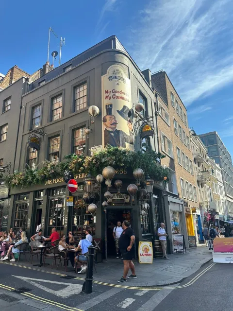 ⚽️🎵 Football, Friends & An Unforgettable Concert Weekend! 🎉✨