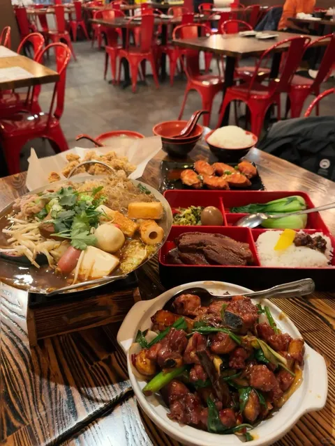 Chicago Winter Calls for This Kind of Unapologetically Delicious Food