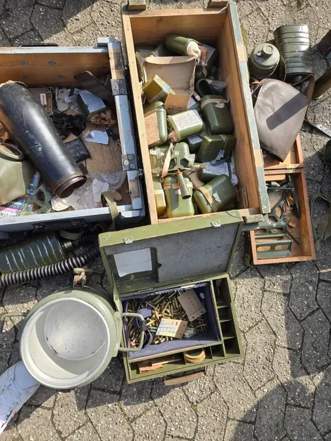 Bochum Flea Market | A Treasure Hunter's Paradise! 🛍️