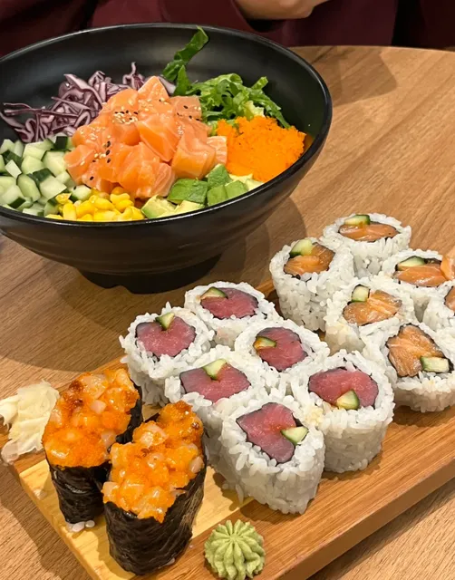 🍣 Ottawa DT Must-Try: Sushi Fresh (ByWard Market Hidden Gem!)
