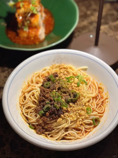 This Chinese restaurant in New York is just next level! (2)🎉