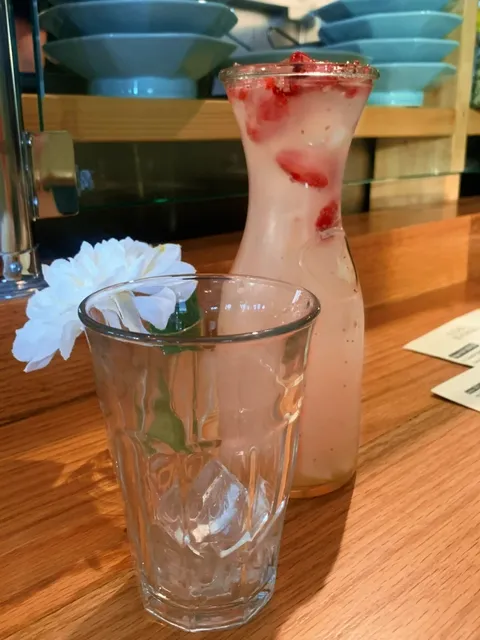 Chicago's BEST Ramen Was Hiding HERE All Along?! 🍜