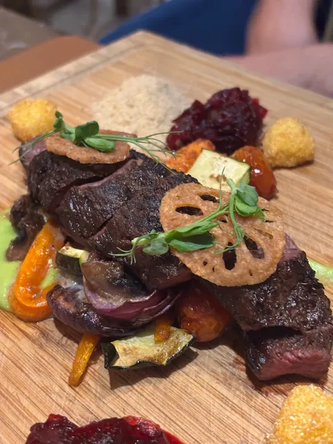 Downunder by Justin Jennings - Michelin-Listed Aussie Eats! 🦘