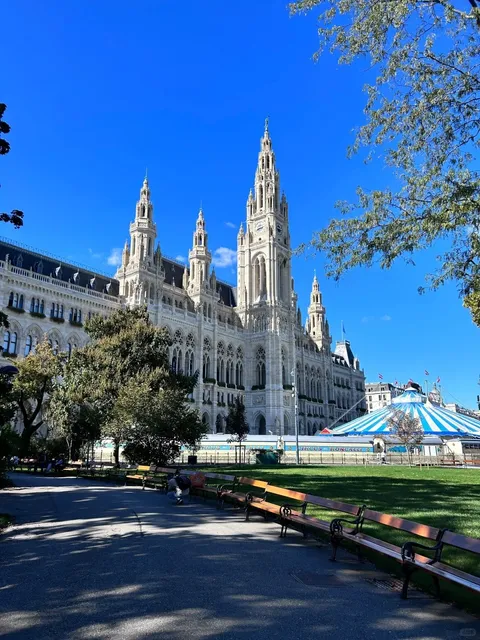  Vienna Travel Guide (No Vienna Pass Needed!) ✨