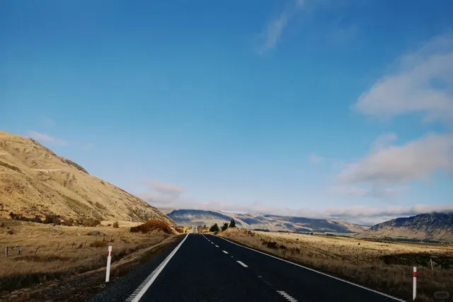 The Southernmost Starbucks in the World | Invercargill, NZ ☕🌍
