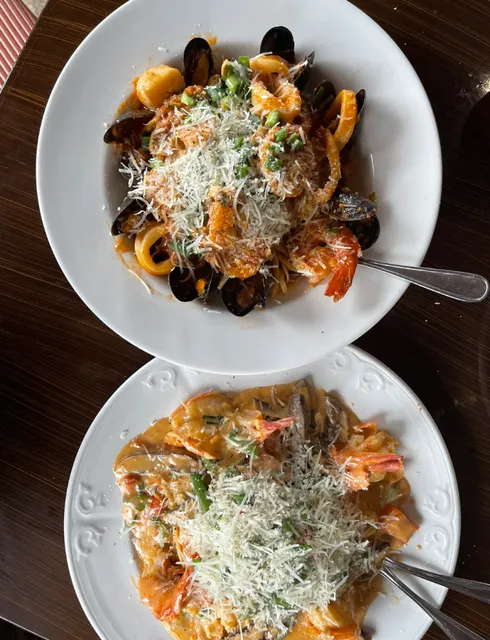 🍝 Montreal Foodie Guide · Authentic Italian Pasta 