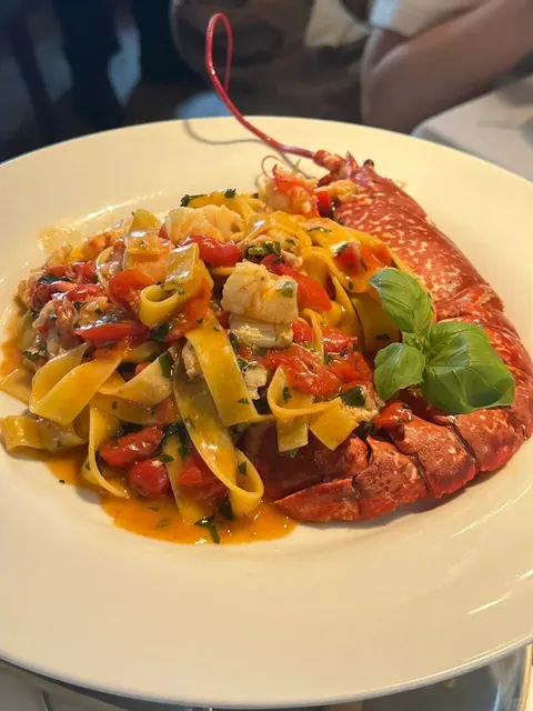 ​​🇬🇧 Santo Mare: London’s Cozy Italian Secret (Thanks, Reddit!) 🍝🦐