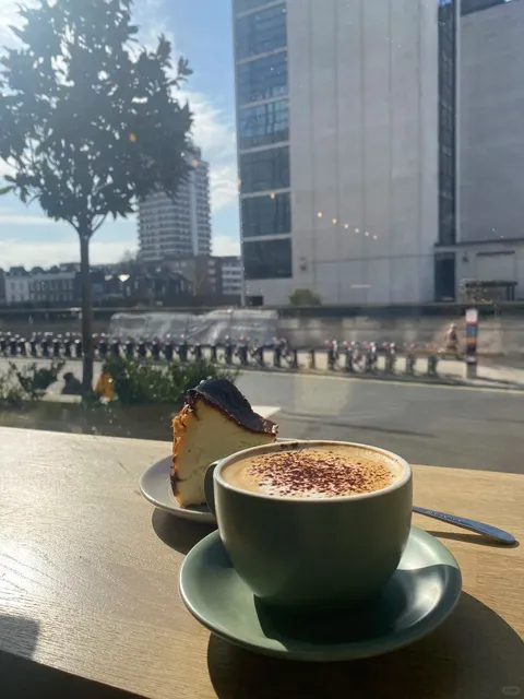 🇬🇧 Sunny Day in London！！！ ☀️