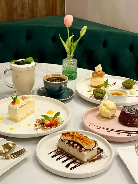 Flushing's Valentine's Day Must - visit Spot 💍 