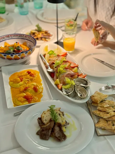 Unexpected Discovery of a Hidden Gem Restaurant in Rome 🍽️✨