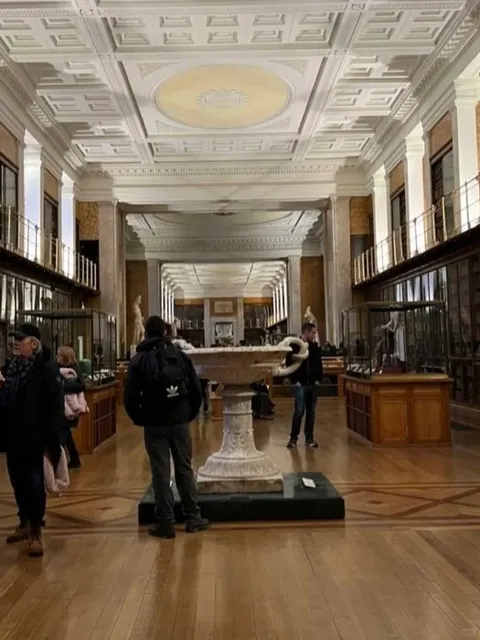 🇬🇧 London Punishes Every J-Person