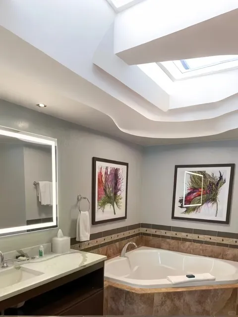 And We’re Sticking With This Affordable Apartment-Style Hotel! 🏩