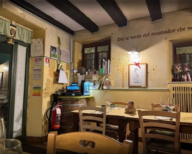 Trattoria La Molinara: A Gem in Verona